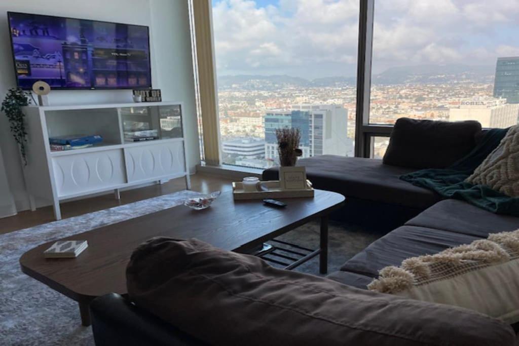 Excellent View Of The City La Apartment